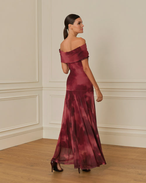 VESTIDO OFF SHOULDER DE TUL BURDEOS
