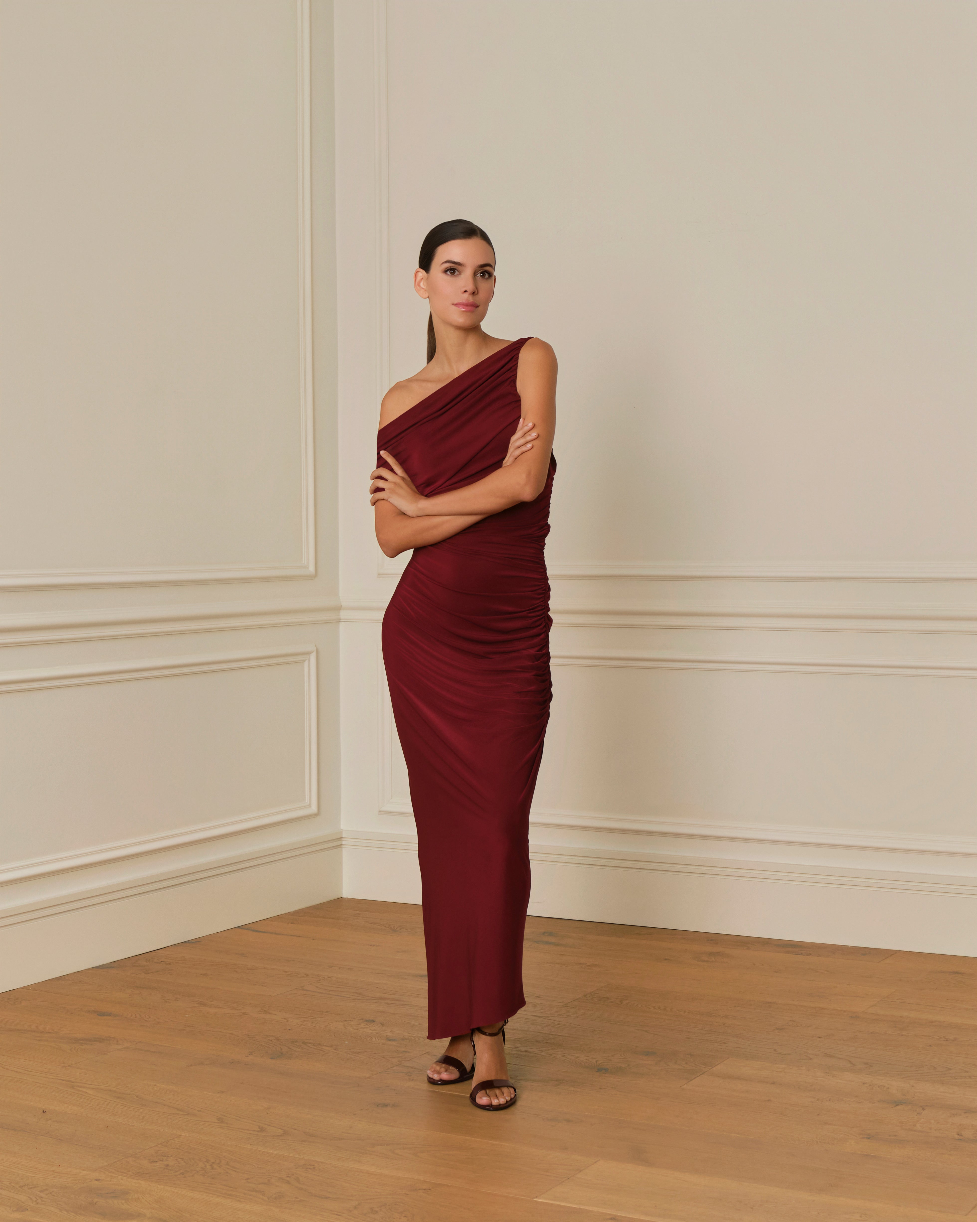 PRE-ORDER VESTIDO LARGO ASIMÉTRICO GRANATE