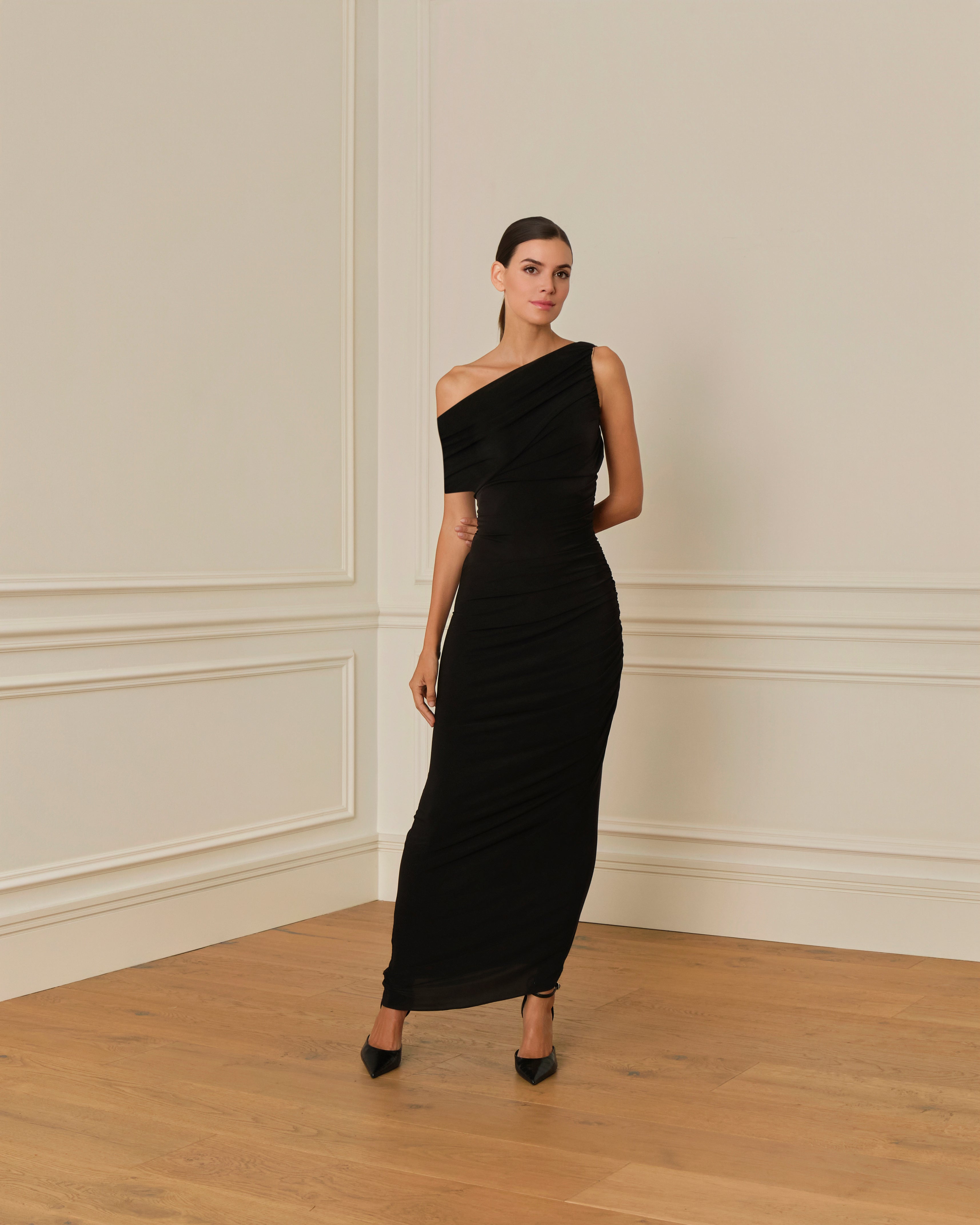 PRE-ORDER VESTIDO LARGO ASIMÉTRICO NEGRO