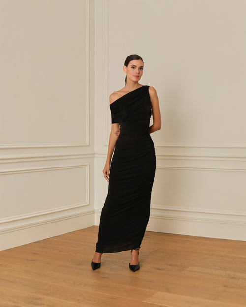 PRE-ORDER VESTIDO LARGO ASIMÉTRICO NEGRO