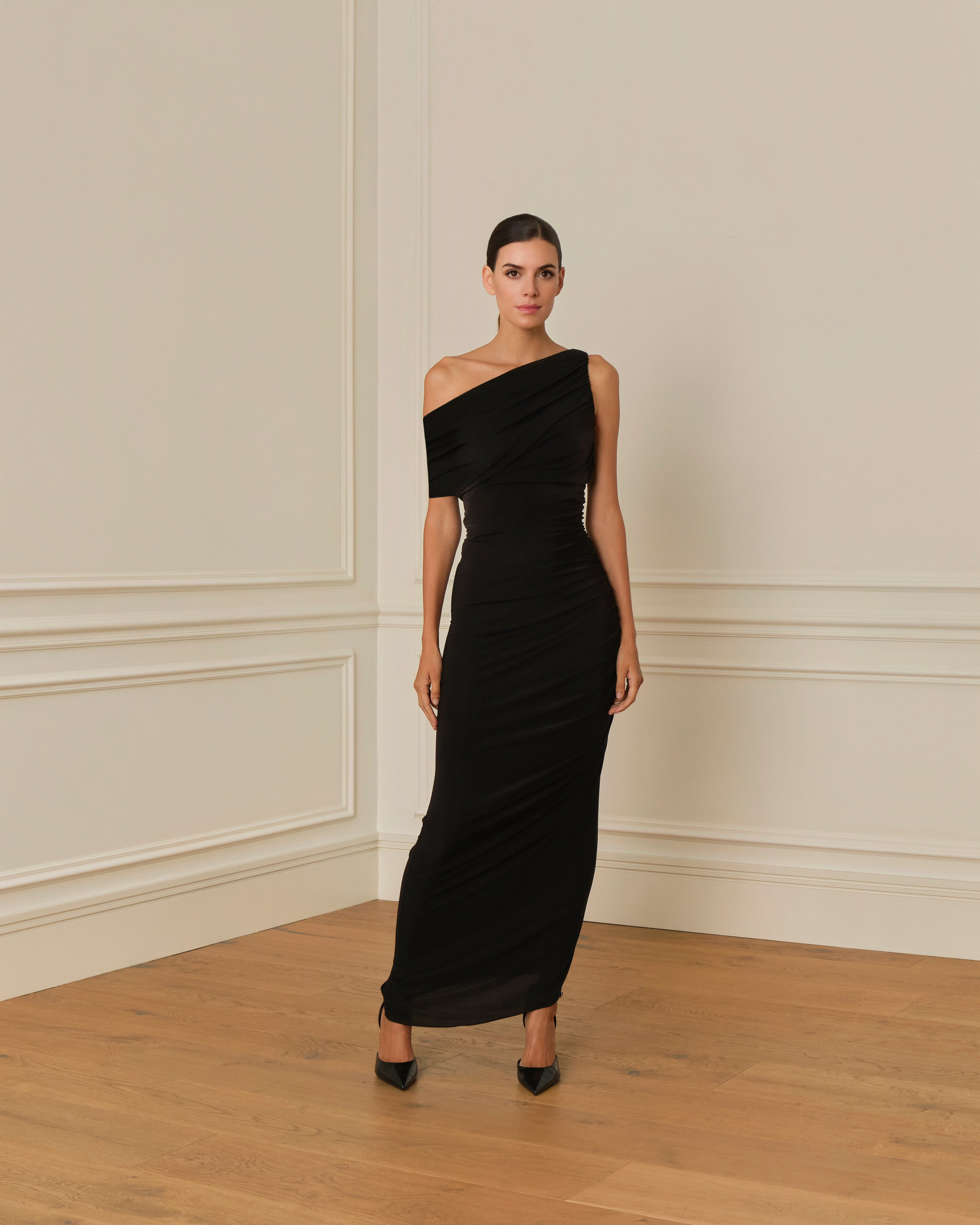 PRE-ORDER VESTIDO LARGO ASIMÉTRICO NEGRO