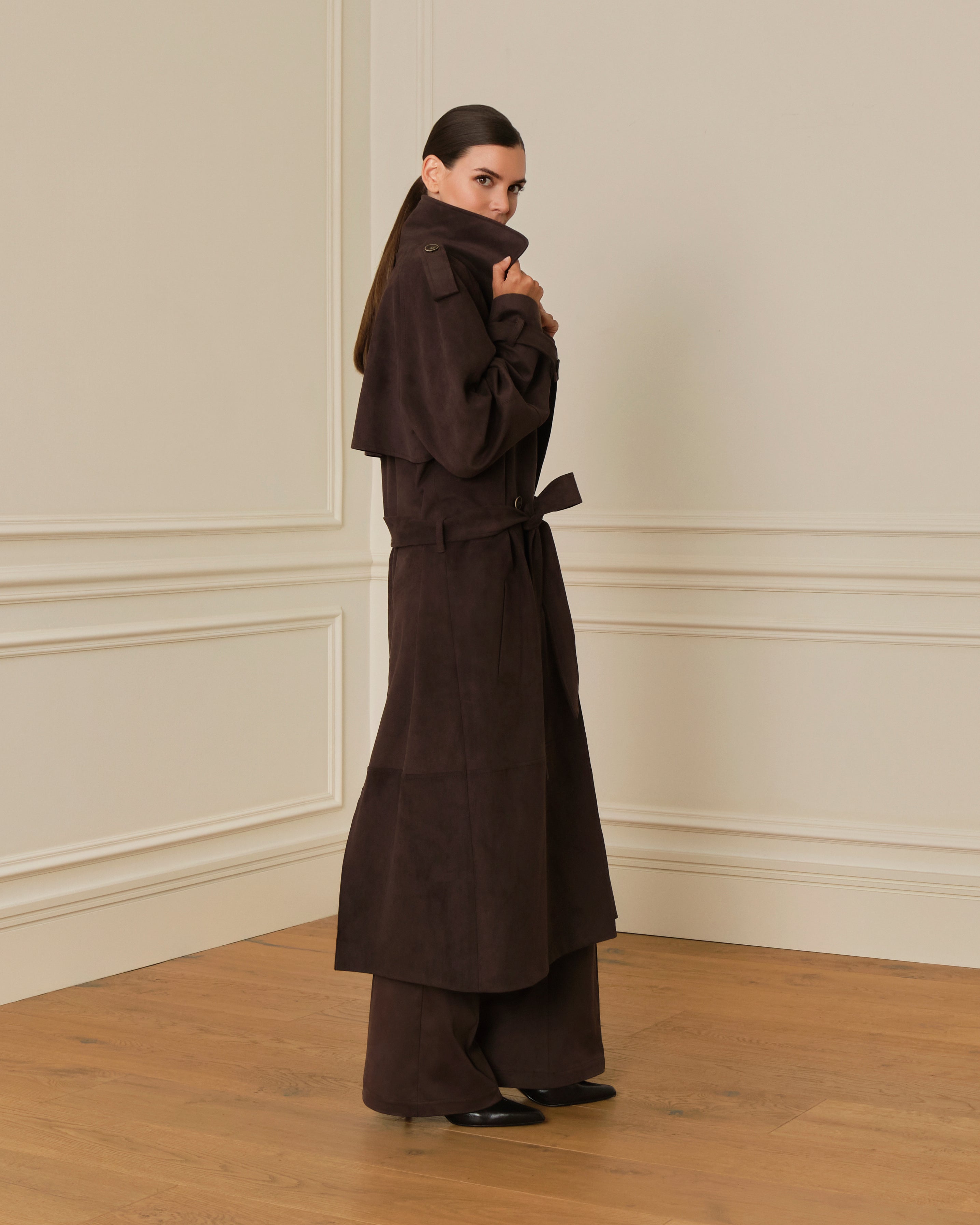 PRE-ORDER GABARDINA LARGO DE ANTE CHOCOLATE