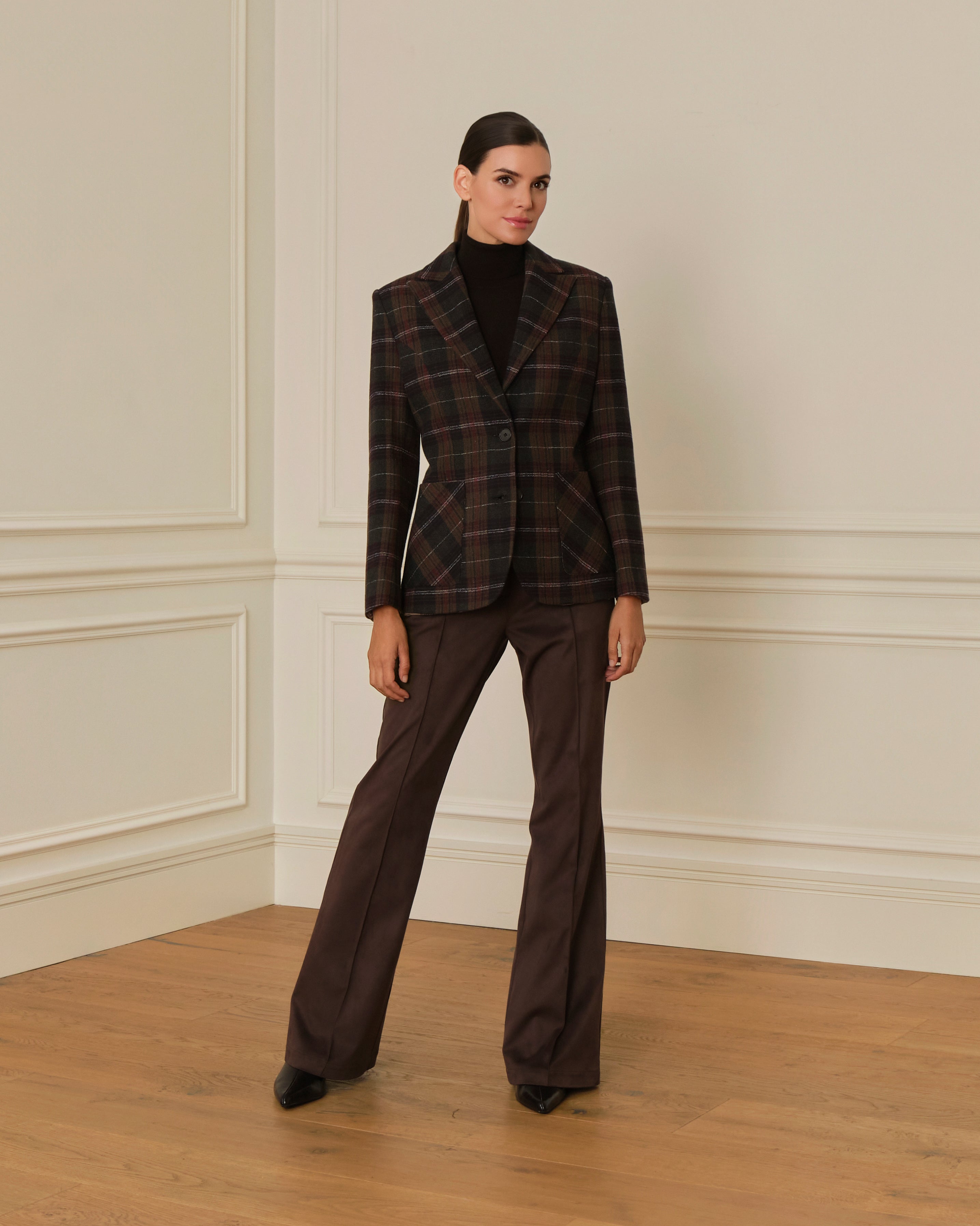 PRE-ORDER BLAZER DE CUADROS CON BOLSILLOS FRONTALES