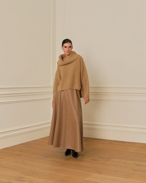 PRE-ORDER FALDA MIDI EFECTO PIEL CAMEL