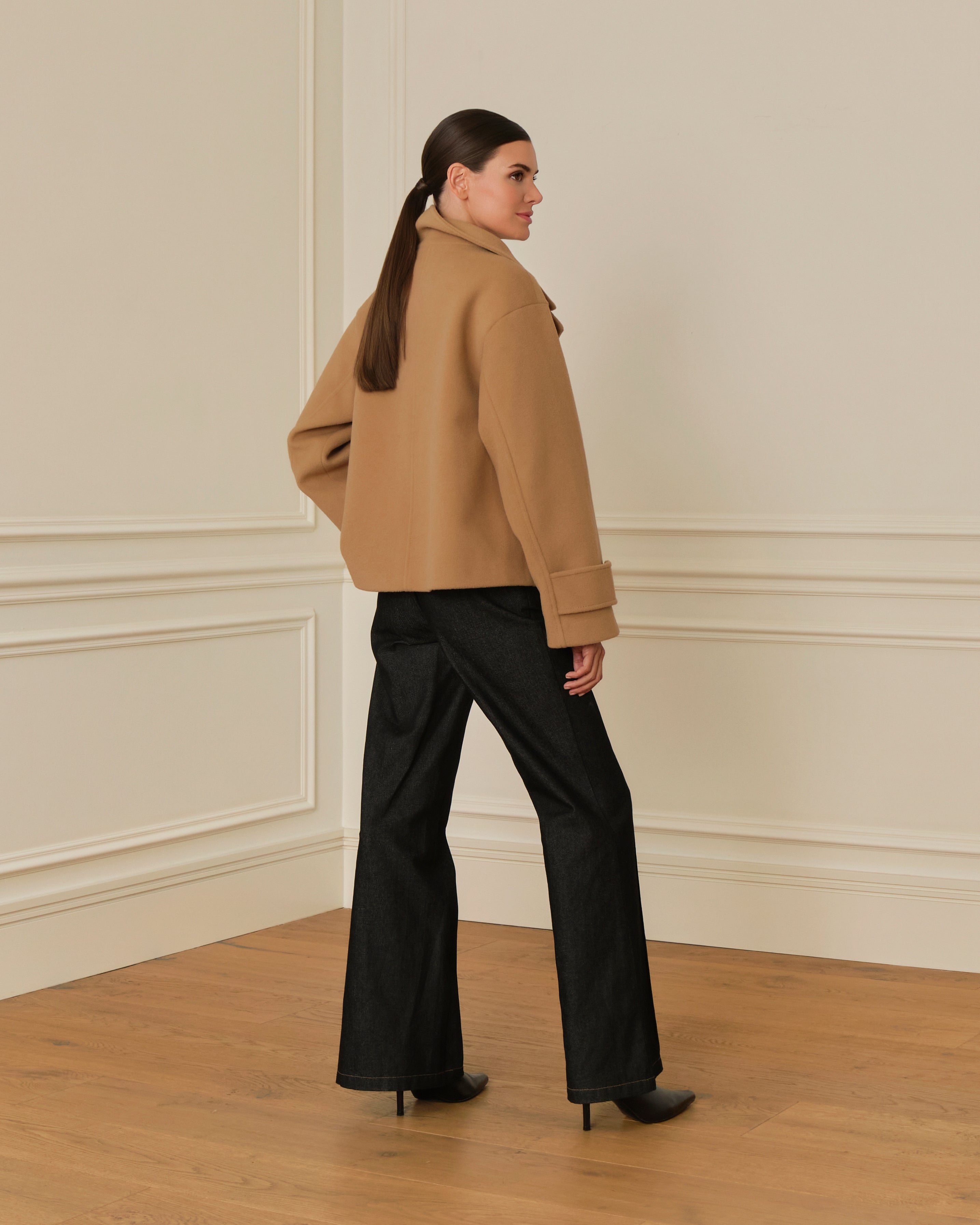 PRE-ORDER ABRIGO CRUZADO CON CUELLO PERKINS CAMEL