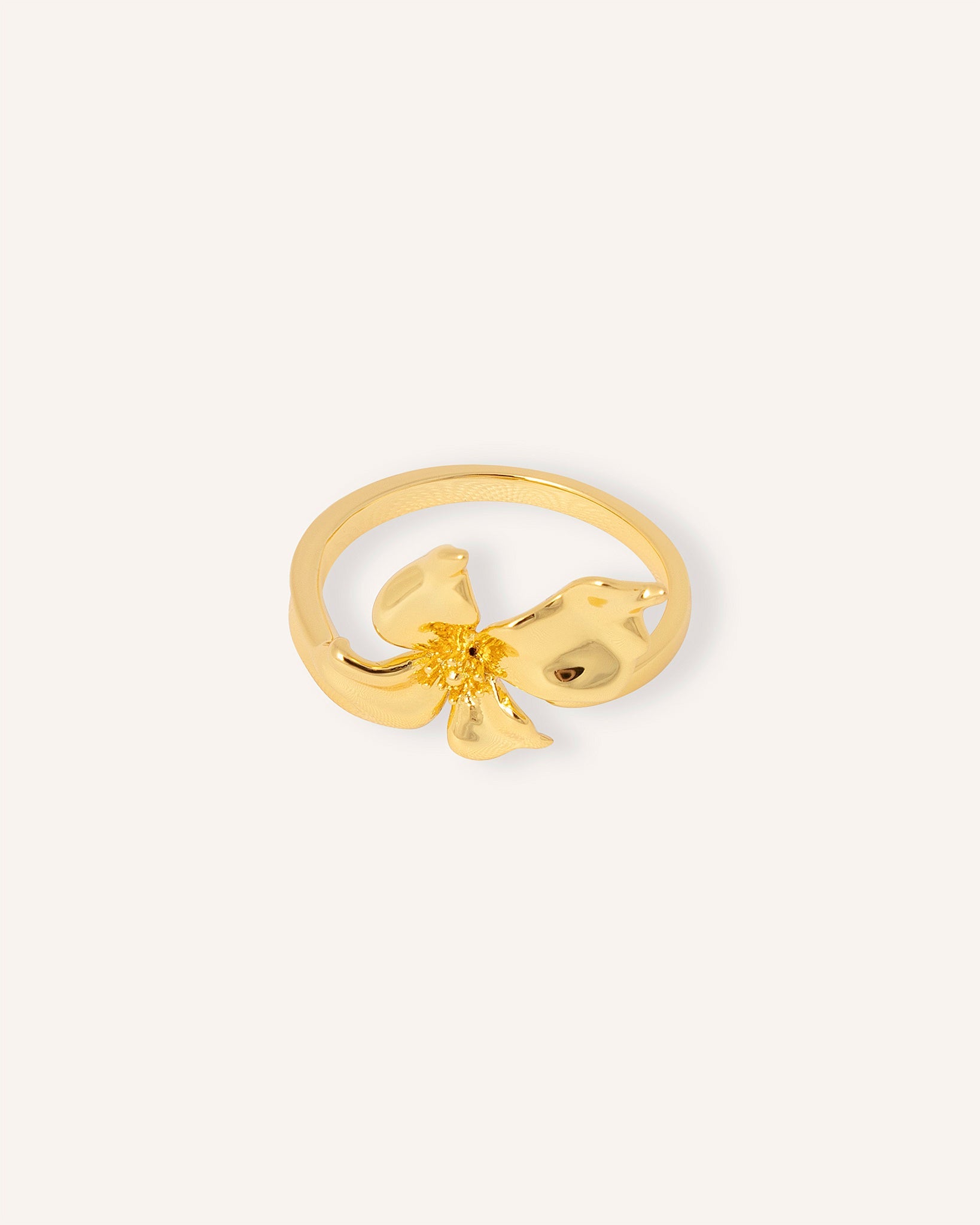 FLOR DE ALMENDRO ANILLO DORADO - Seeiou