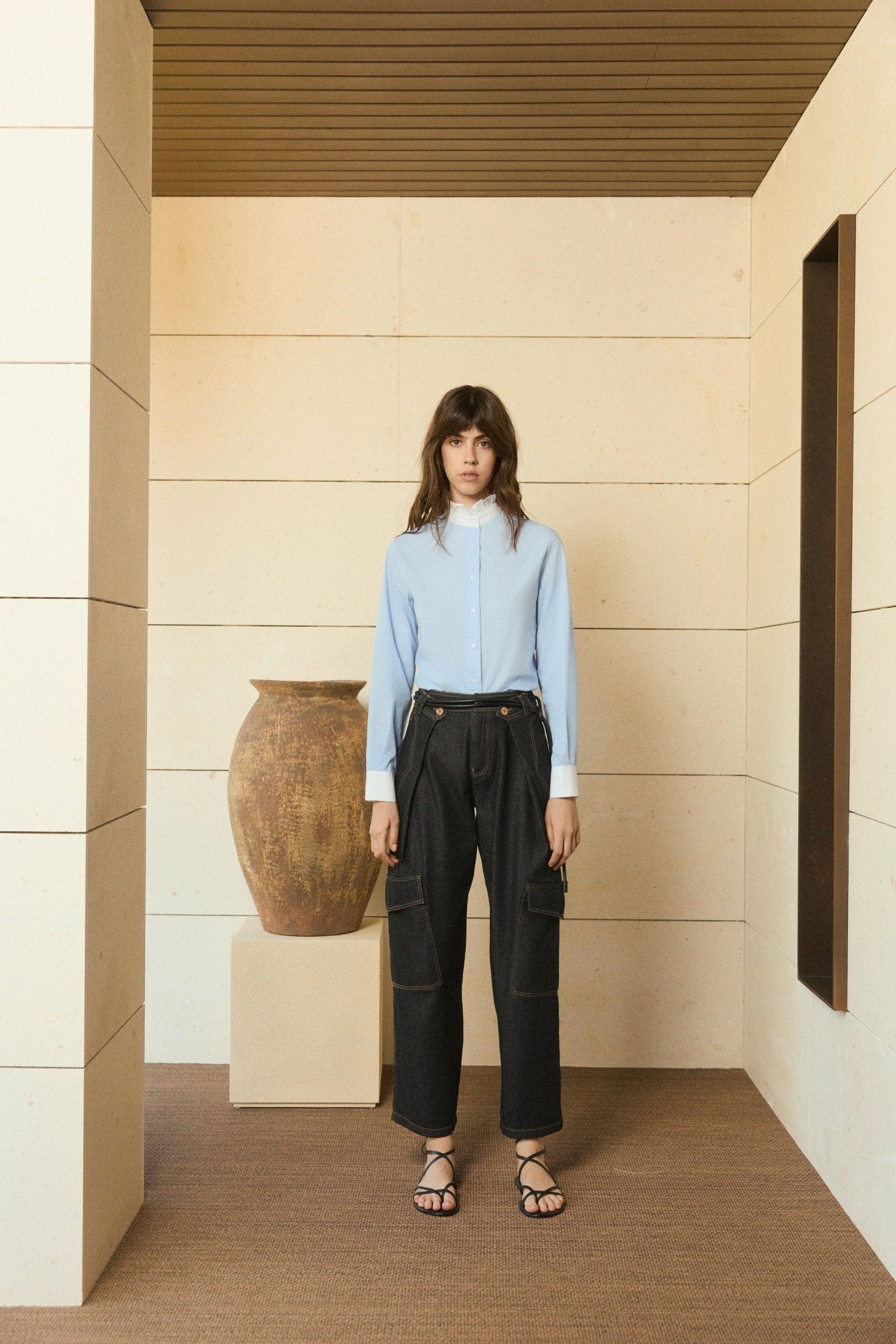 PANTALÓN DENIM NEGRO LEO - SEEIOU